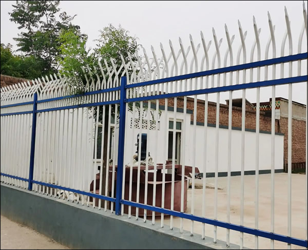 Introduction to PVC Coated Steel Palisade Fence