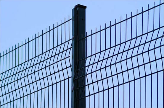 Welded galvanized steel wire mesh fence