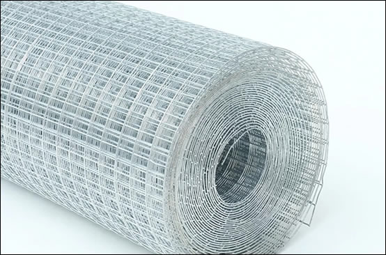 Galvanized wire mesh welded in square hole, with heavy zinc coating 